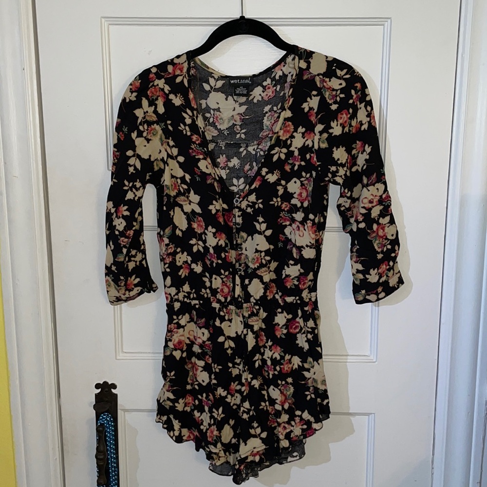 Wet seal flowery romper